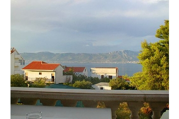 Croazia Privát Slatine, Esterno